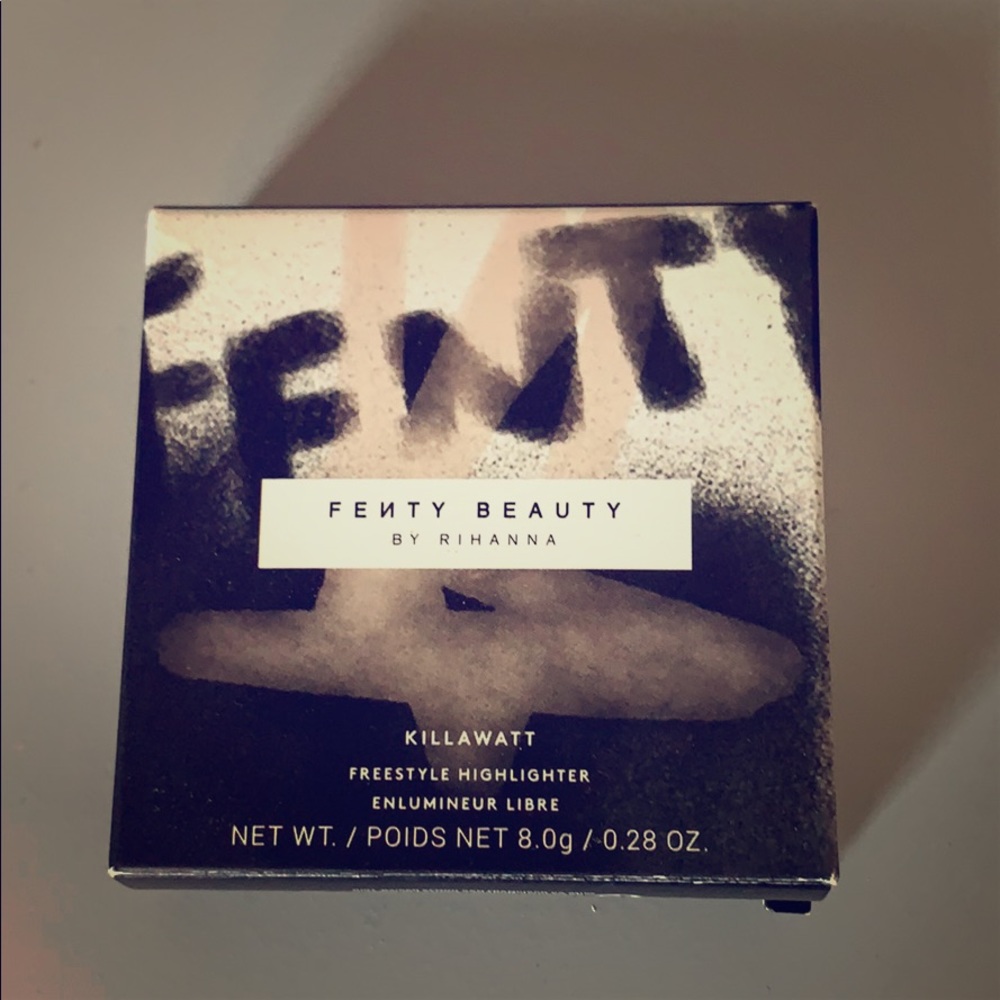 Fenty Beauty Kollowat Highlighter - trophy wife
